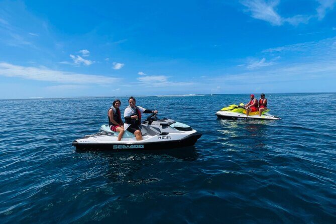 3H Jet Ski Tour to Discover Moorea - Temae: a stop for the white sand mood at Kia Ora