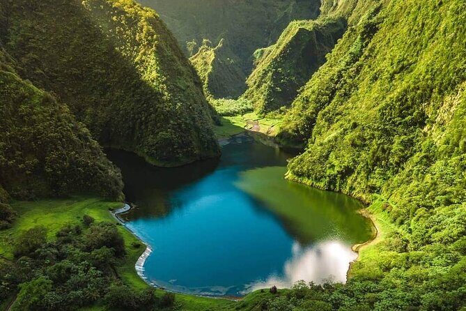 4x4 Safari HEREAKIMANU Tour in the Heart of Tahiti - Guides like Leonie, Manua, Tere, and Temaeva: the culture layer you’ll actually remember
