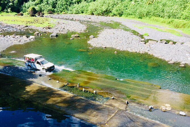 4x4 Safari HEREAKIMANU Tour in the Heart of Tahiti - Stop-by-stop: black-sand coast, Fare Hape village, and the Vaihiria tunnel view