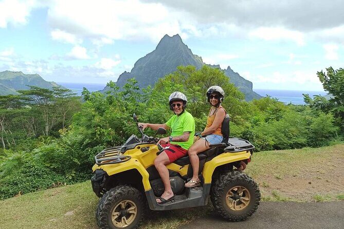 ATV Tour QUAD - Pineapple Plantation Tasting and the Smoothie/Refreshment Moment