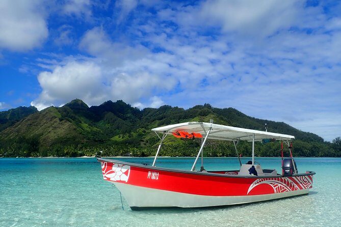 Boat tour 1/2 day Excursion in the lagoon of Moorea - North Coast Cruising: Cook’s Bay and Opunohu Bay Views