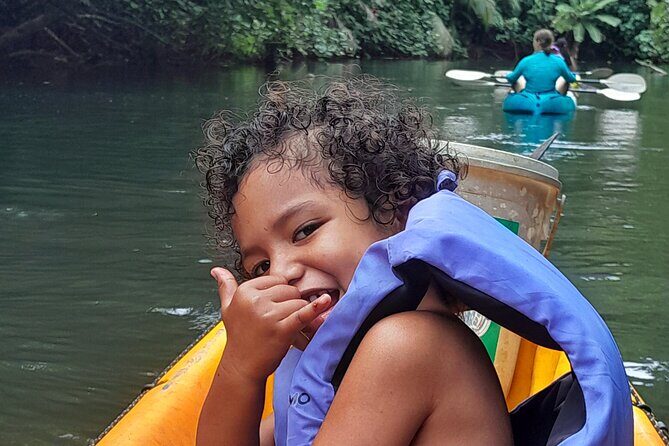 Discovery in Kayaking of the Faaroa River in Raiatea - Meeting point and how to avoid morning confusion