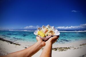 Enjoy Moorea Day Tour - The Tropical Garden vanilla stop: a quick culture lesson in plant form