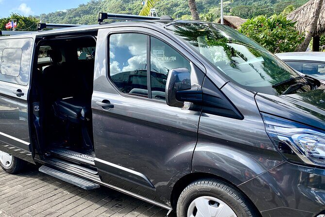 Explore Bora Bora with Private Premium Mini Van - Boutique Vainia: pareo making and the hands-on sarong moment