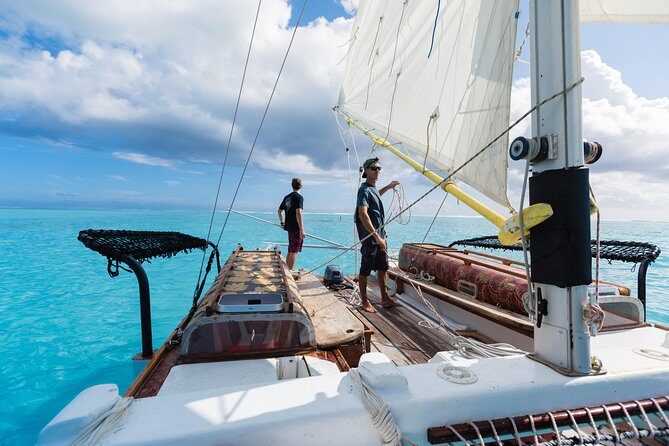 Introduction to sailing and discovering the lagoon - Key highlights worth planning for