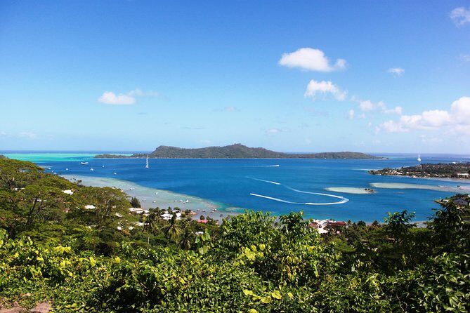 Island Tour & Getaway on the Bora Bora Mountains by Quad / ATV - Snacks, fruit tasting, and the coconut bread moment