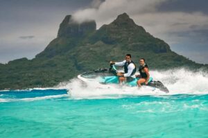 Jet Ski Around Bora Bora - Speed Through Paradise - Getting on the water: guide style, briefing, and first control time