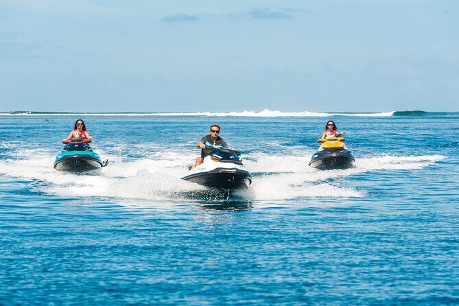 Jet Ski Trip for One Hour - Getting Started at Te Moana Tahiti Resort (Puna’auia)