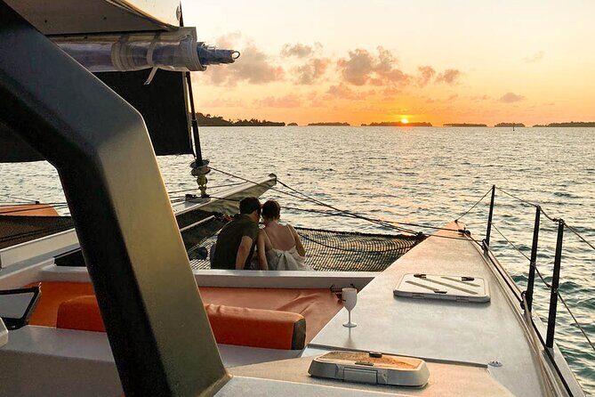 LUXURY PRIVATE Catamaran Bora Bora : The Sunset Escape - Key highlights at a glance