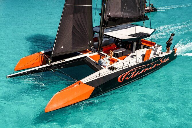 LUXURY PRIVATE Catamaran : Full-Day Sail & Polynesian Motu Lunch - The 9:00 am start and the pace on board