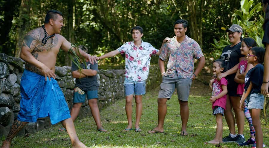 Moorea: Half-Day Open-Air 4WD Safari with Hotel Transfers - Off-road trails and that “secret stop” wildlife moment