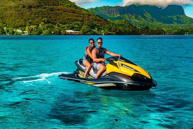 Moorea Solo or Twin 3 hours Jet Ski Tour - Cook’s Bay Stop: Scenic Views and the First Big Wildlife Moment