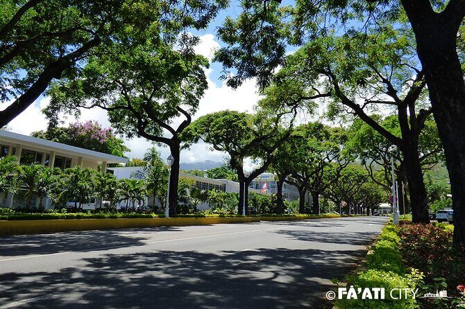 Papeete Walking Tour - Tahiti - Meeting at Fare Manihini and how to plan your timing