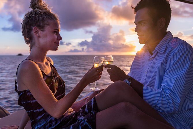 Private Bora Bora Sunset Cruise - Champagne and petits-fours: what’s included and how it feels in practice