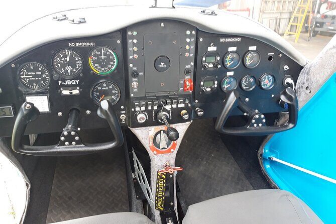 Private flight, in a light plane over the Polynesian motus from Raiatea - Ground comfort, pickup, and how to set yourself up for photos