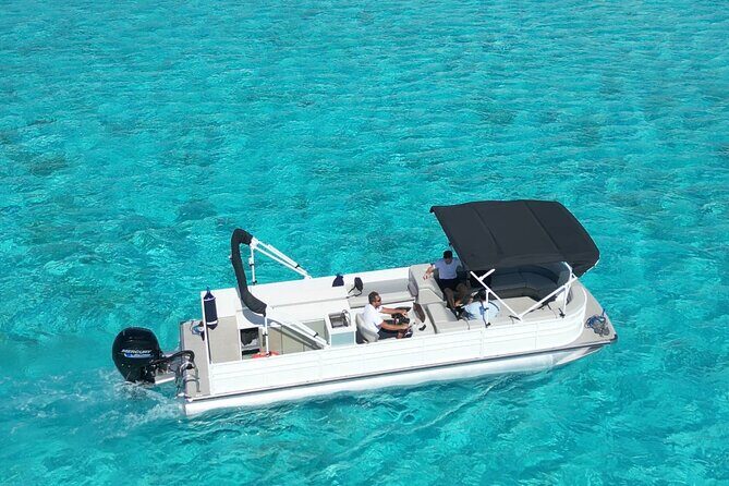 Private Lagoon Tour on a Prestigious Pontoon Boat in Bora Bora - Cruise Views: How Mount Otemanu Fits Into a Lagoon Day