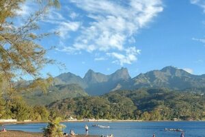 Private Tours of Tahiti by Lydia. Full or Half Day - Full day (8 hours) vs half day (about 5): which one fits your schedule?