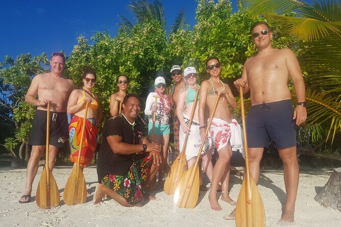 SHARED FULL DAY CULTURAL & LAGOON TOUR - Bora Bora Cultural Lagoon Tour - Group feel and guide attention: what Captain Narii’s style suggests