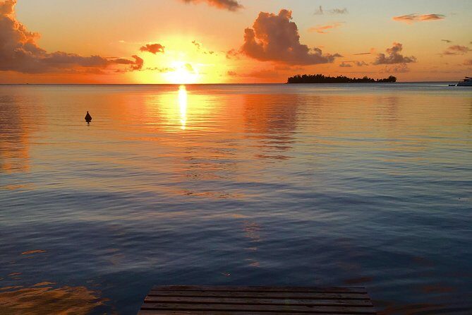 SHARED SUNSET LAGOON CRUISE - Bora Bora Cultural Lagoon Tour - Boarding at Les Délices and timing the 4:30 pm start
