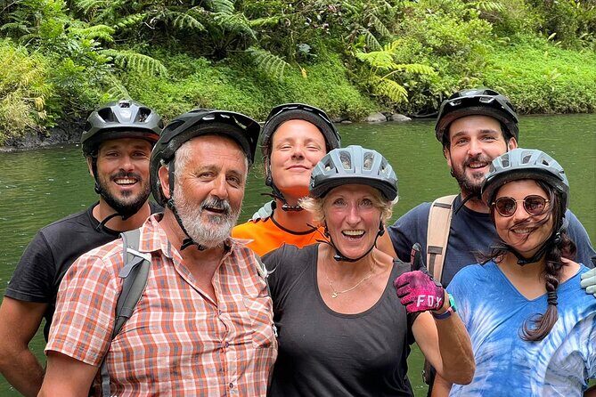 Tahiti excursion adventure circuit MTB MTB E-Bike private valley - Riding the Titaaviri Valley: 3.5 to 4.5 Hours of Climbing Fun
