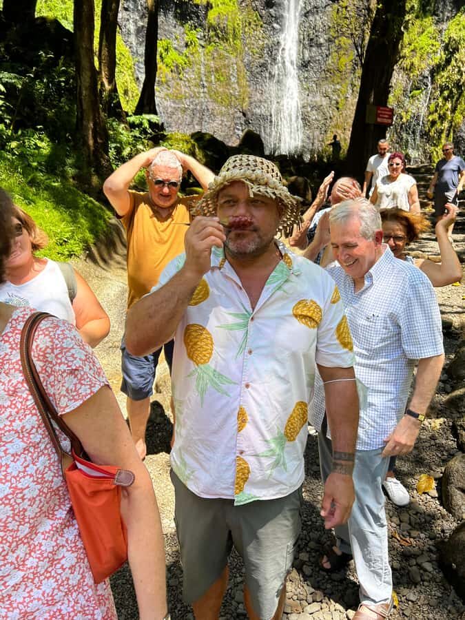 Tahiti: Unique East Coast Half Day Tour with Local Guide - First Stop: Papeete’s Market, Palace Exterior, and Street-Level Tahiti