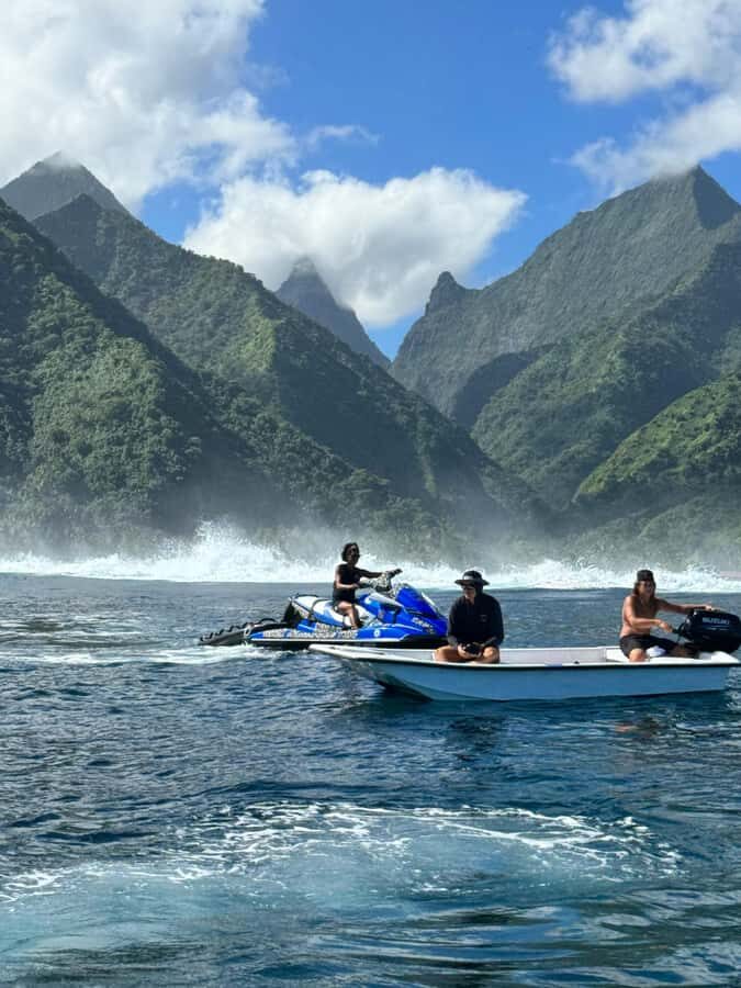 Tahiti: Unique Full Day West Coast, Combo Tour to Teahupoo - Lunch on the Beach Is Not Included: Plan to Eat Well Anyway