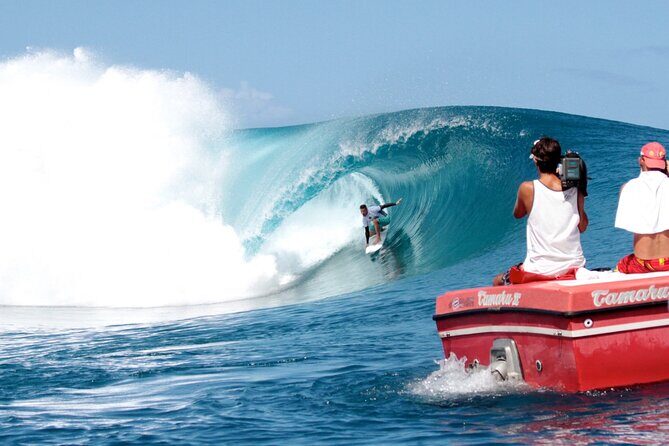 Taxi Boat to Watch the Teahupoo International Surfing Competition - Teahupo’o from the water: why this beats watching from shore
