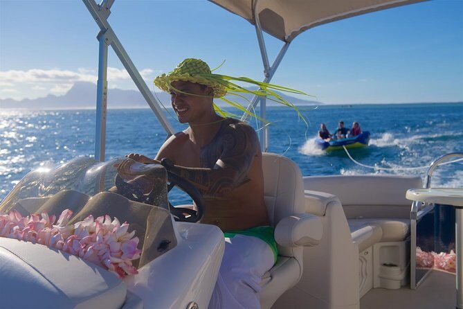 Toa Boat Bora Bora Private Lagoon tour with Lunch On Majestic Pontoon Boat - Getting on board smoothly: cruise-ship friendly timing